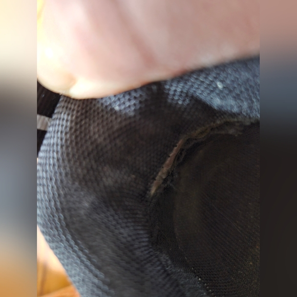 ON CLOUD 5 Waterproof Running Sneakers - Picture 10 of 11